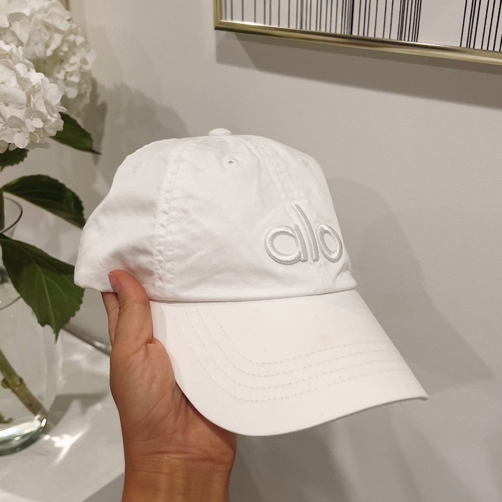 Alo hat